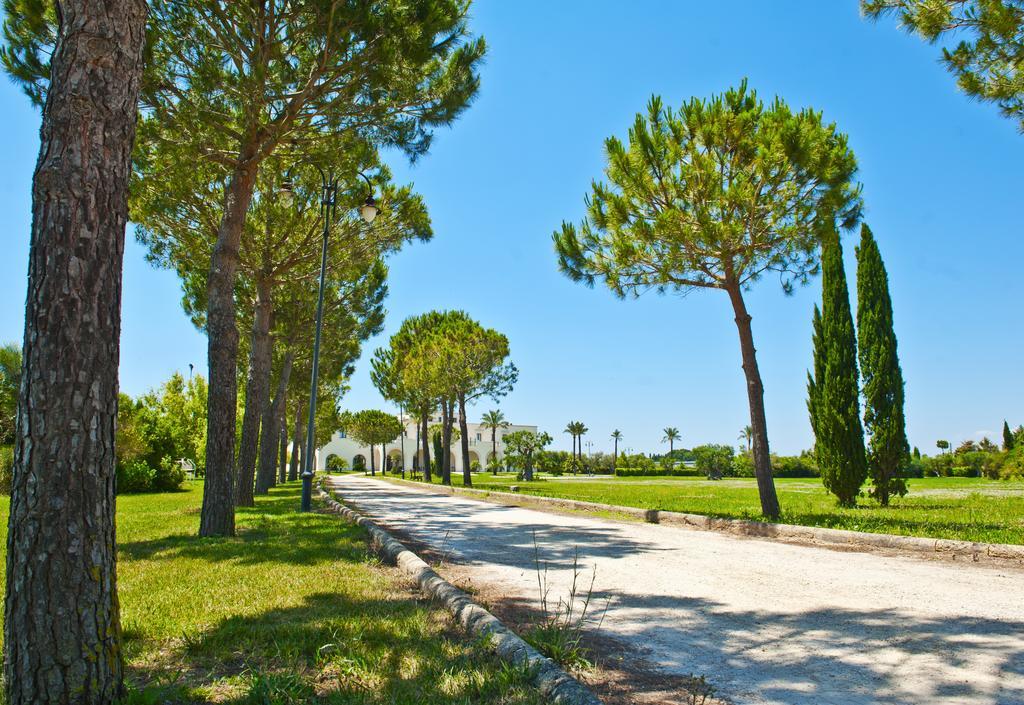 Amaregold Tenuta La Baronessa Resort Tuglie Kültér fotó