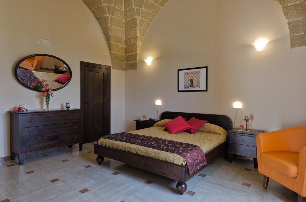Amaregold Tenuta La Baronessa Resort Tuglie Kültér fotó
